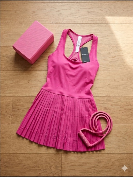 Fabletics Dresses & Skirts - Fabletics Bright Pink Pleated Racerback Tennis Dress